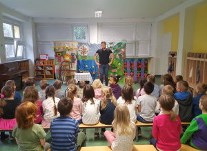 Przedstawienie teatralne „Jak Ania złośnica została Zajączkiem Wielkanocnym”