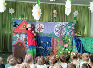 Przedstawienie teatralne ,,Zaczarowane kalosze"
